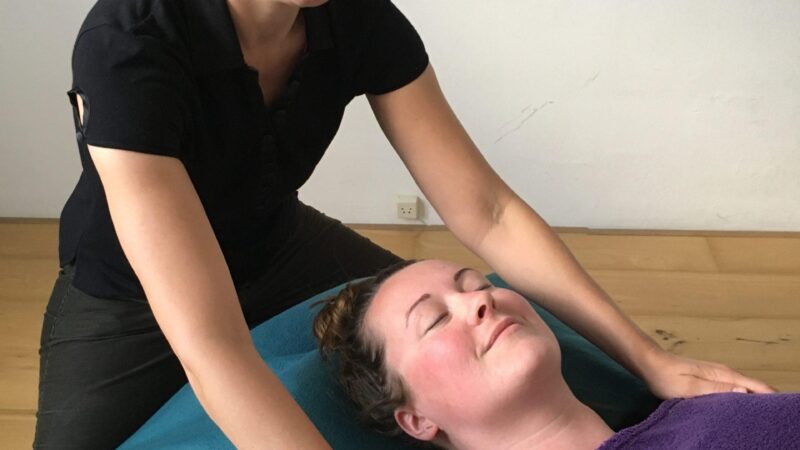 Moonhealing - Massage, Reiki, Reading & Coaching (Amsterdam Oost)